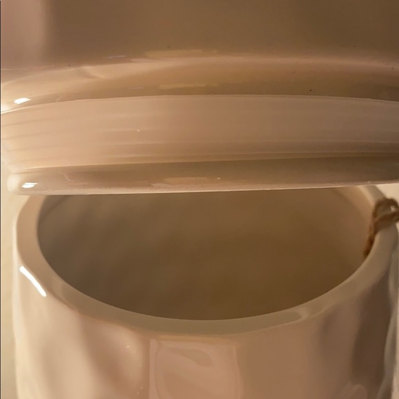 Whimsical Cupboard Bunny 🐰 Canister/Cookie Jar - Picture 8 of 8